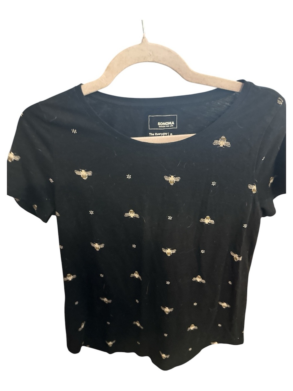 Sonoma Black Short Sleeve Tee with Gold Bee Print small cotton poly blend cute 🥰